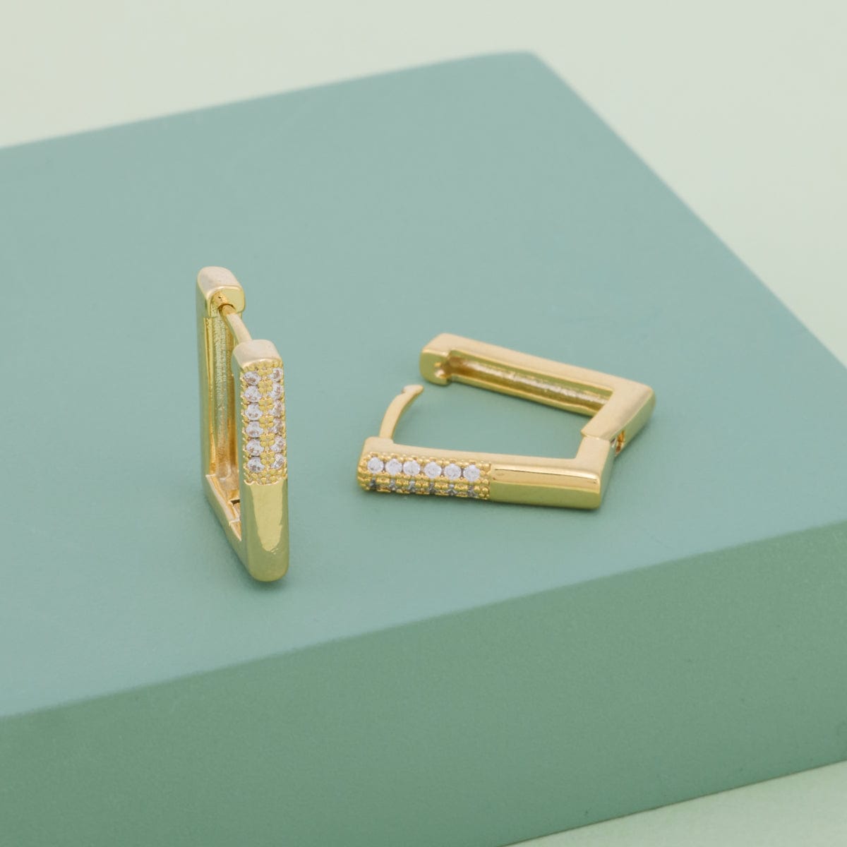 Trendy Zircon Earring Trendy Earring 189903