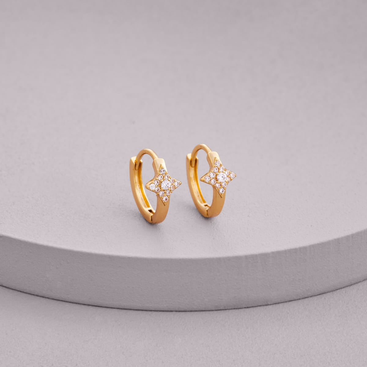 Trendy Zircon Earring Trendy Earring 203535