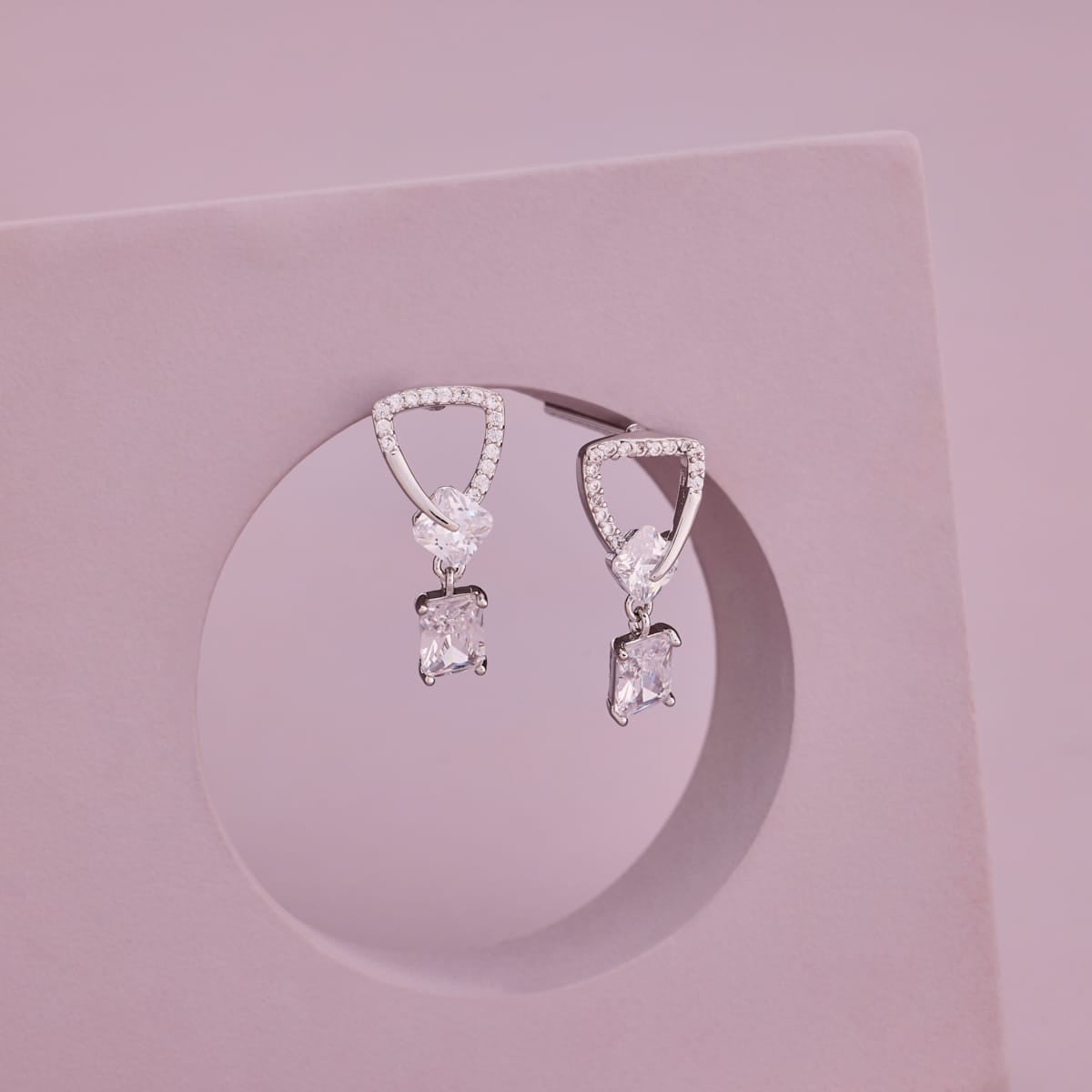 Trendy Zircon Earring Trendy Earring 201686