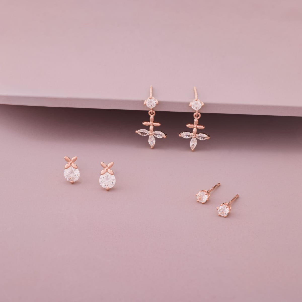 Trendy Zircon Earring Trendy Earring 204453