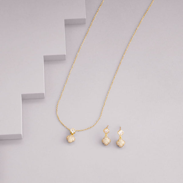 Trendy Zircon Necklace Trendy Necklace 203578