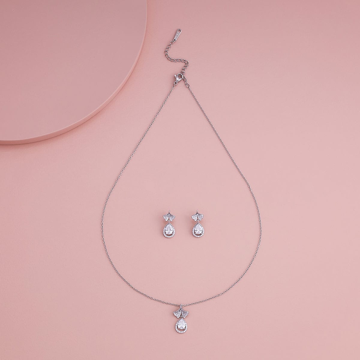 Trendy Zircon Necklace Trendy Necklace 186097