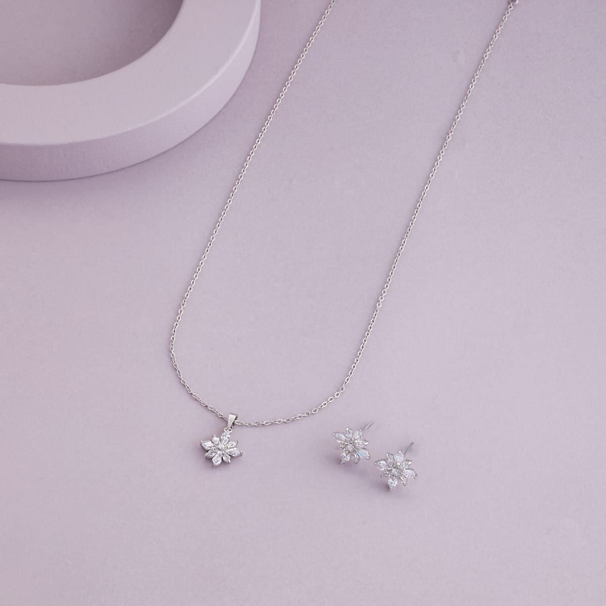 Trendy Zircon Necklace Trendy Necklace 203608