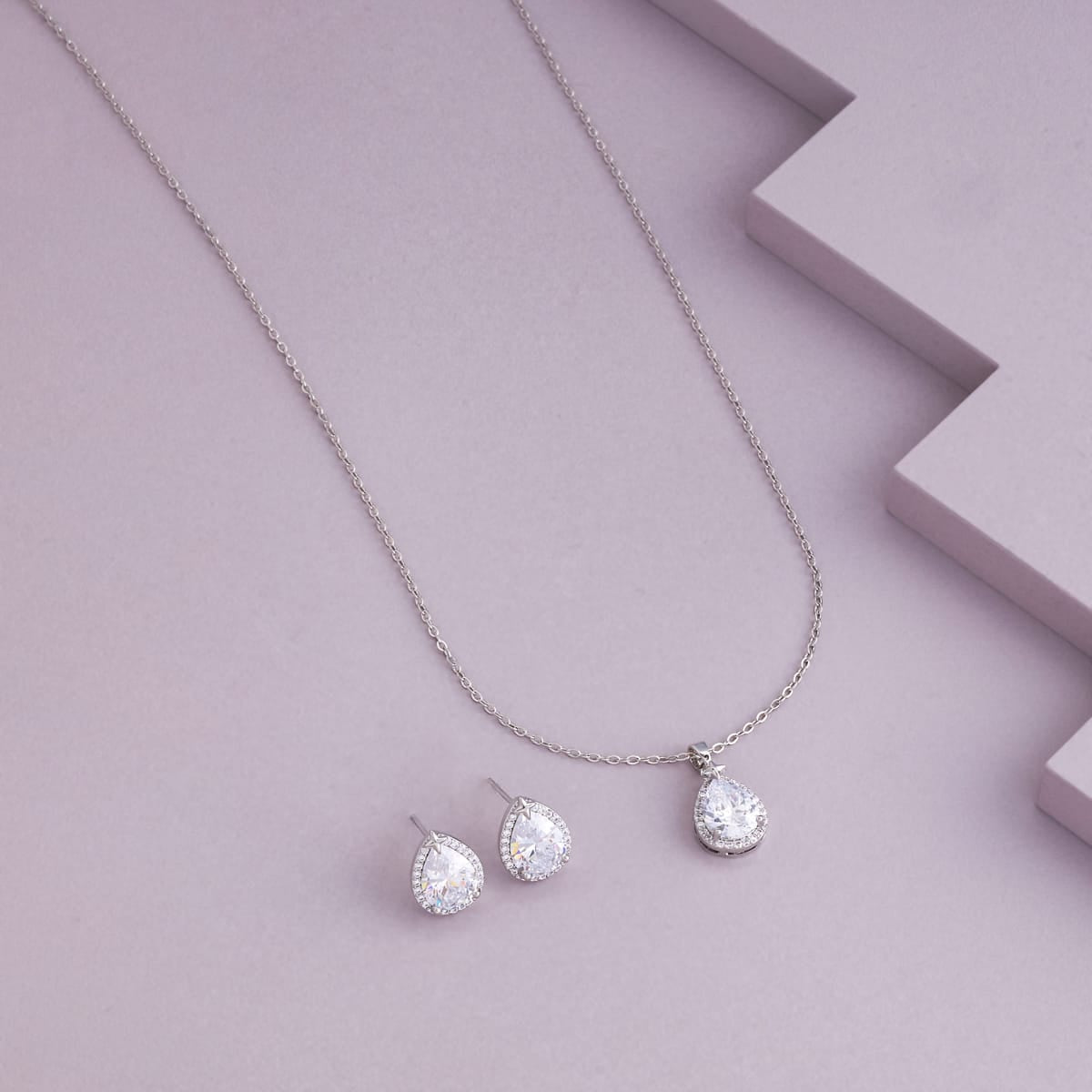 Trendy Zircon Necklace Trendy Necklace 203641