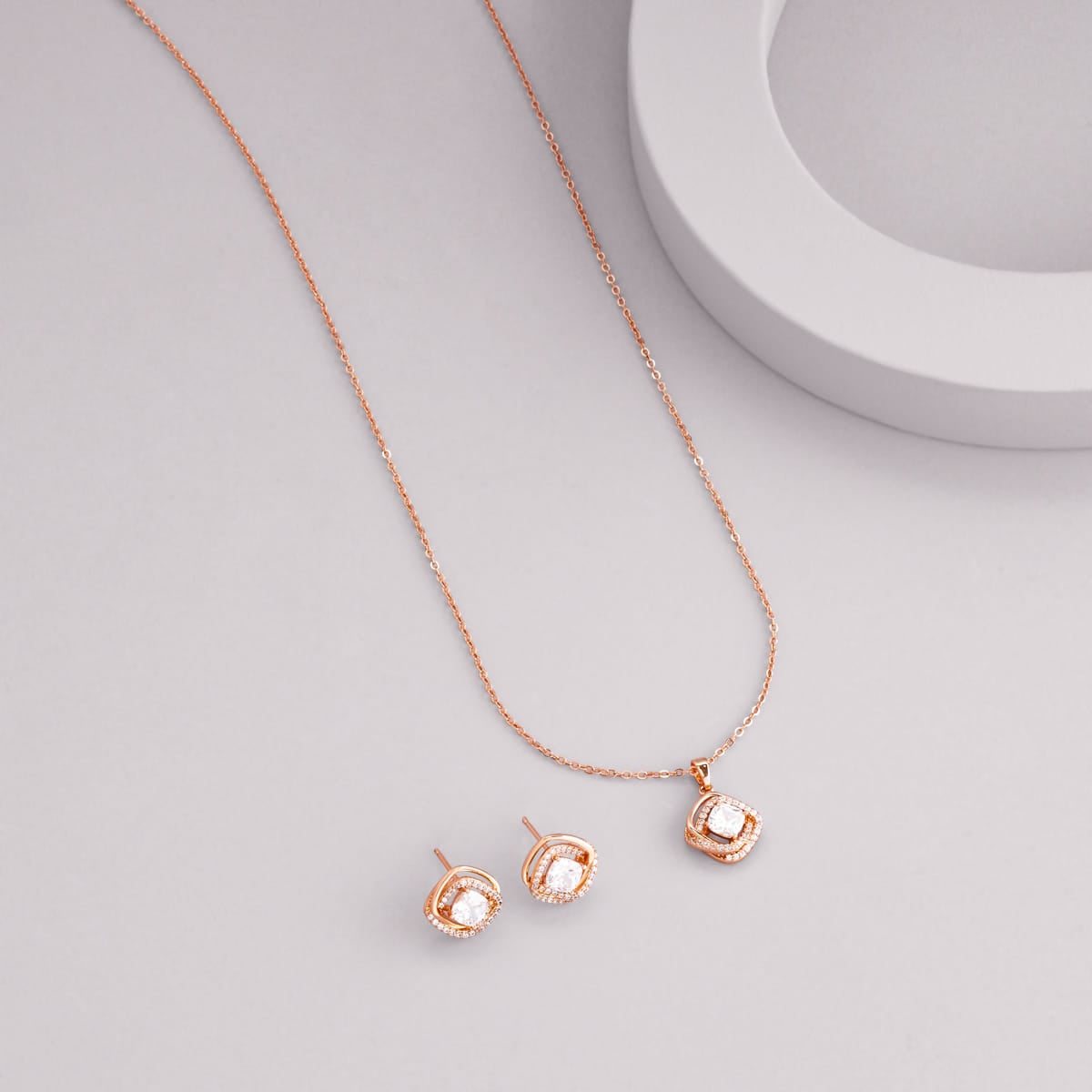 Trendy Zircon Necklace Trendy Necklace 203606