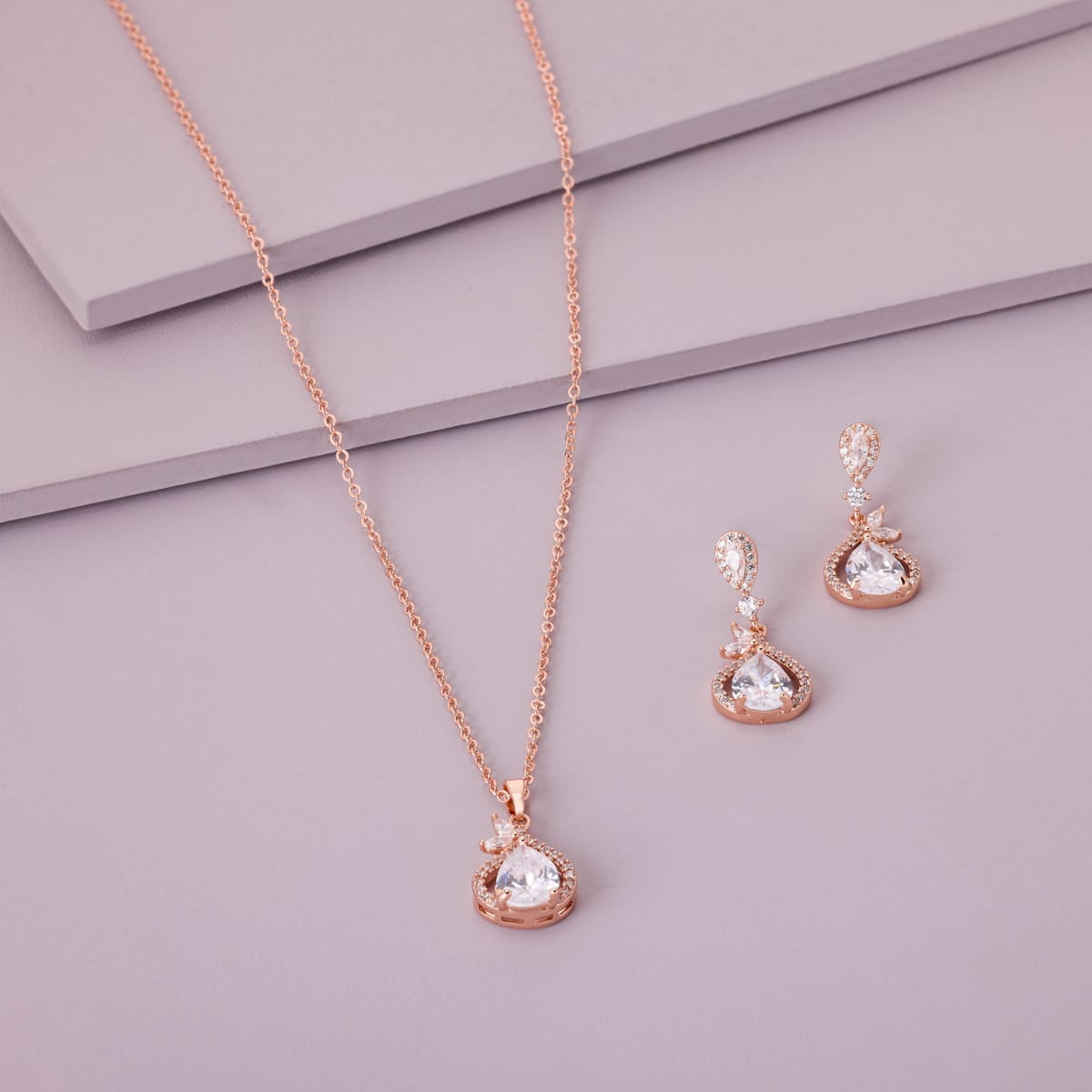 Trendy Zircon Necklace Trendy Necklace 203643