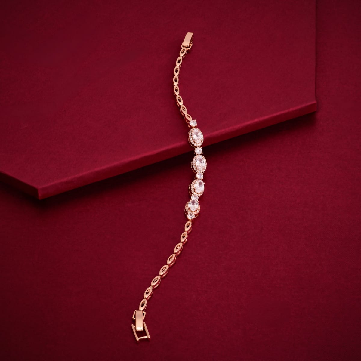 Zircon Bracelet Zircon Bracelet 199900