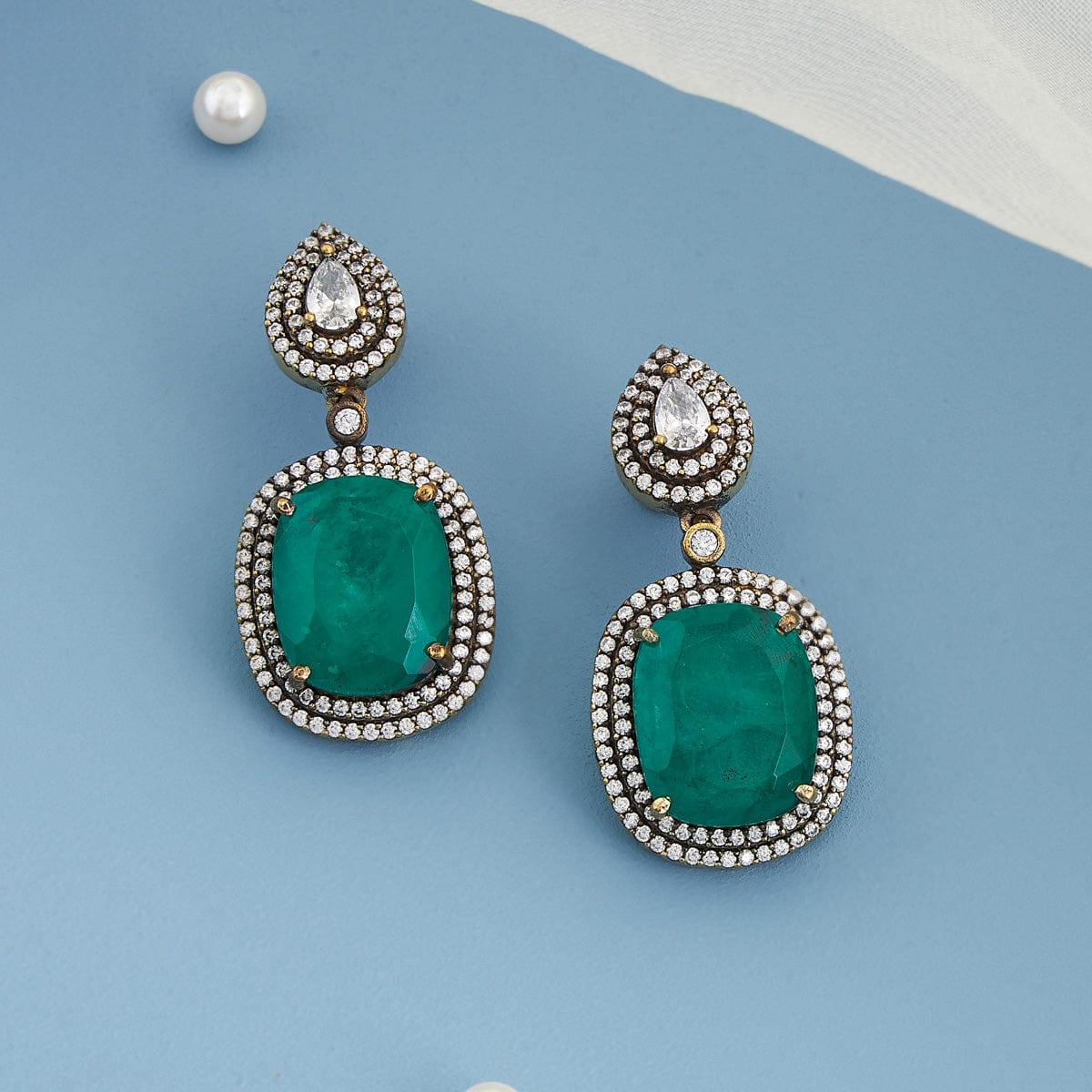 Zircon Earring Zircon Earring 187178