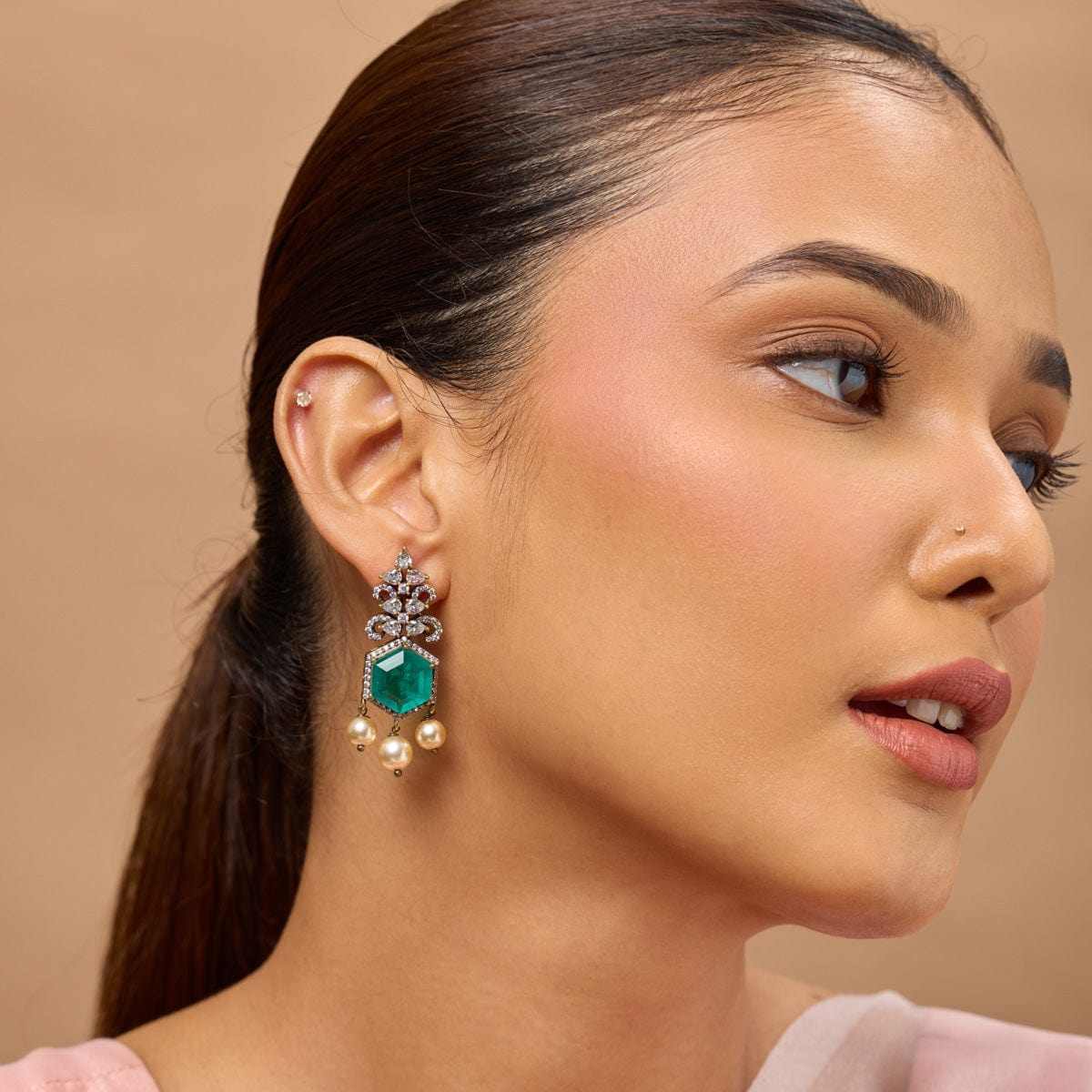 Zircon Earring Zircon Earring 187179