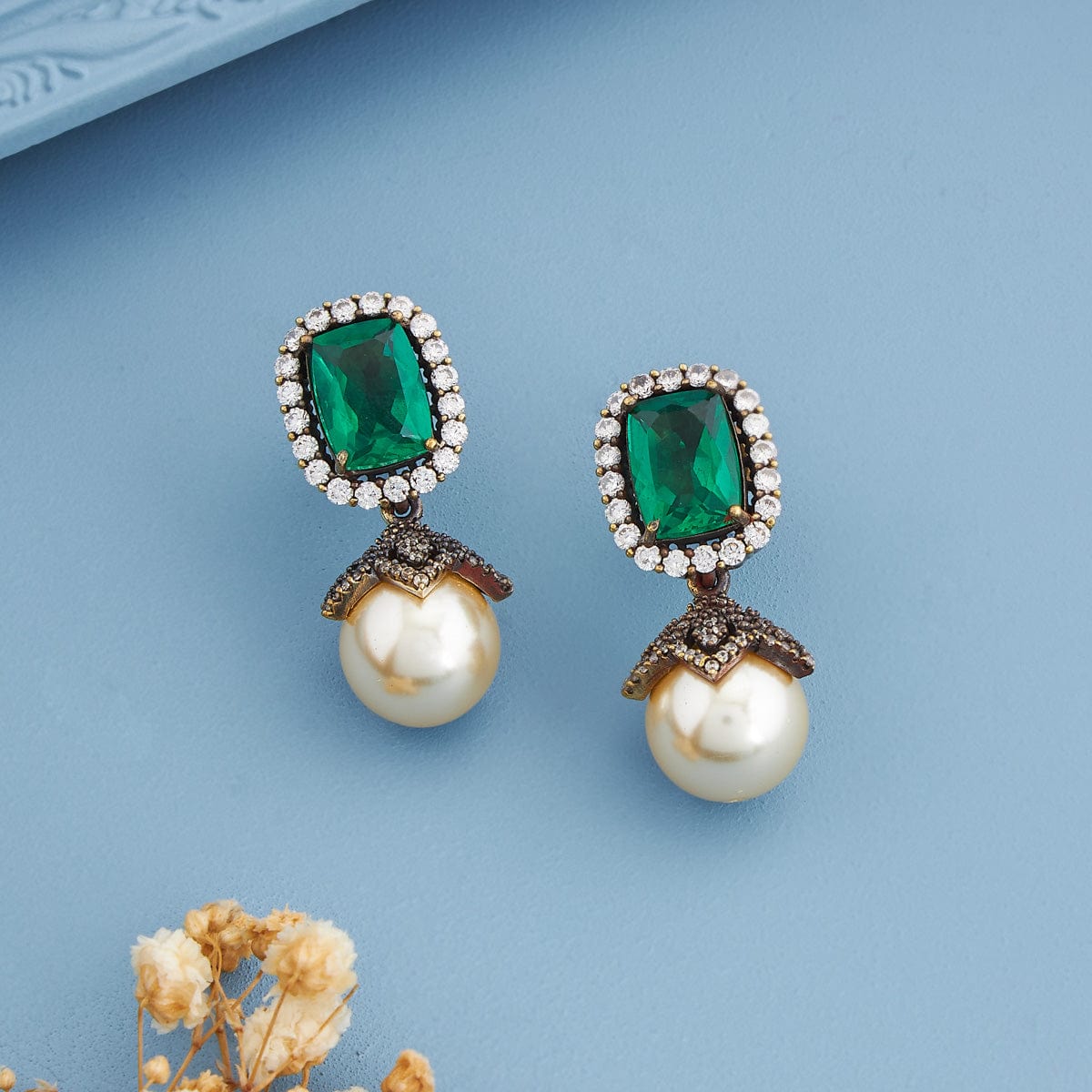 Zircon Earring Zircon Earring 187190