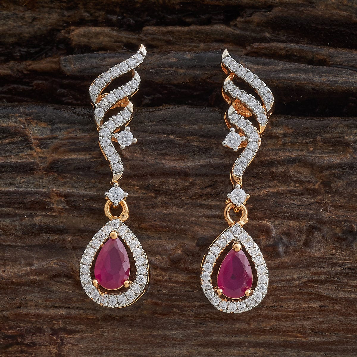 Zircon Earring Zircon Earring 182445