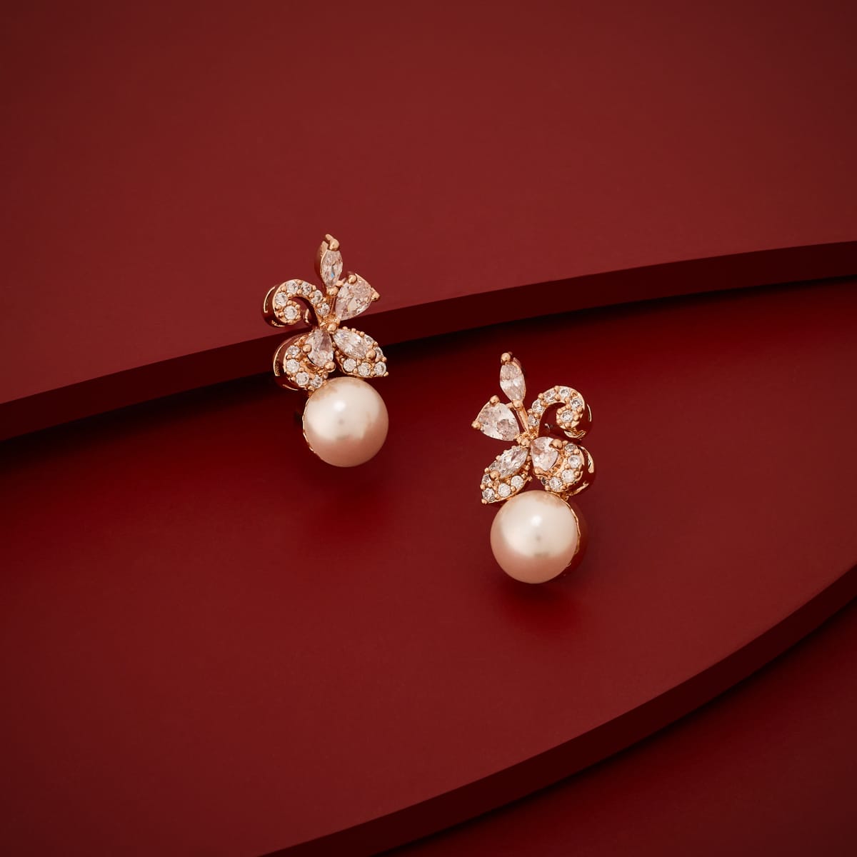 Zircon Earring Zircon Earring 203756