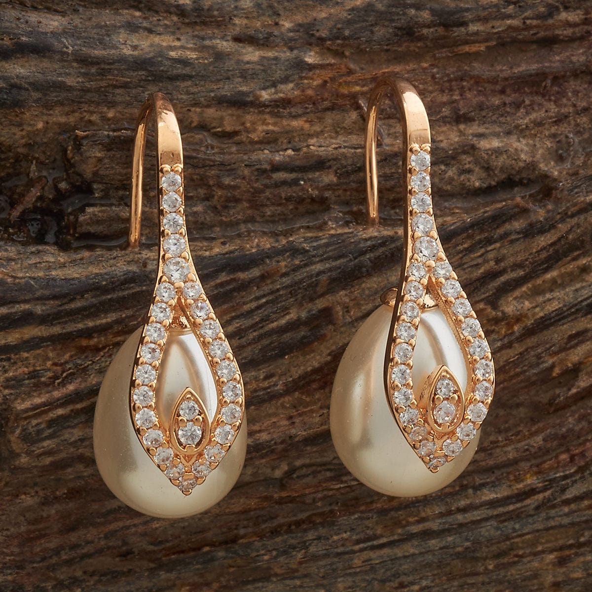 Zircon Earring Zircon Earring 182795