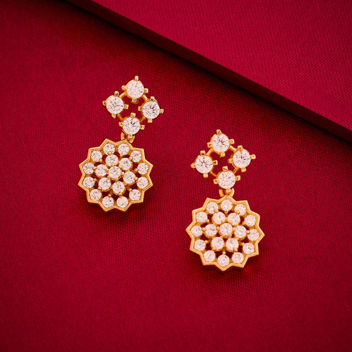 Zircon Earring Zircon Earring 191067