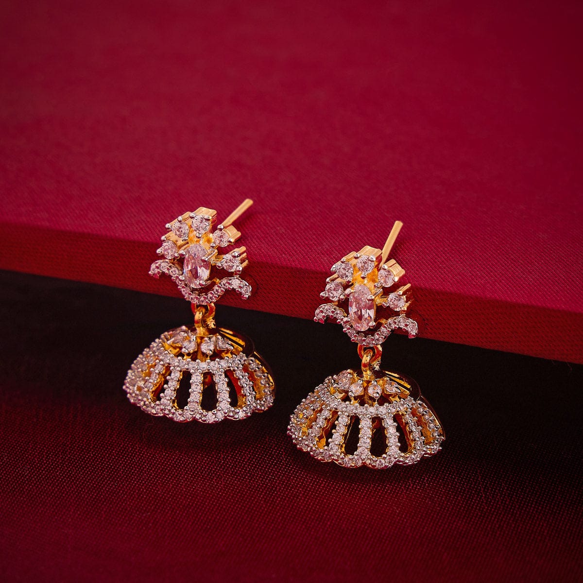 Zircon Earring Zircon Earring 193119