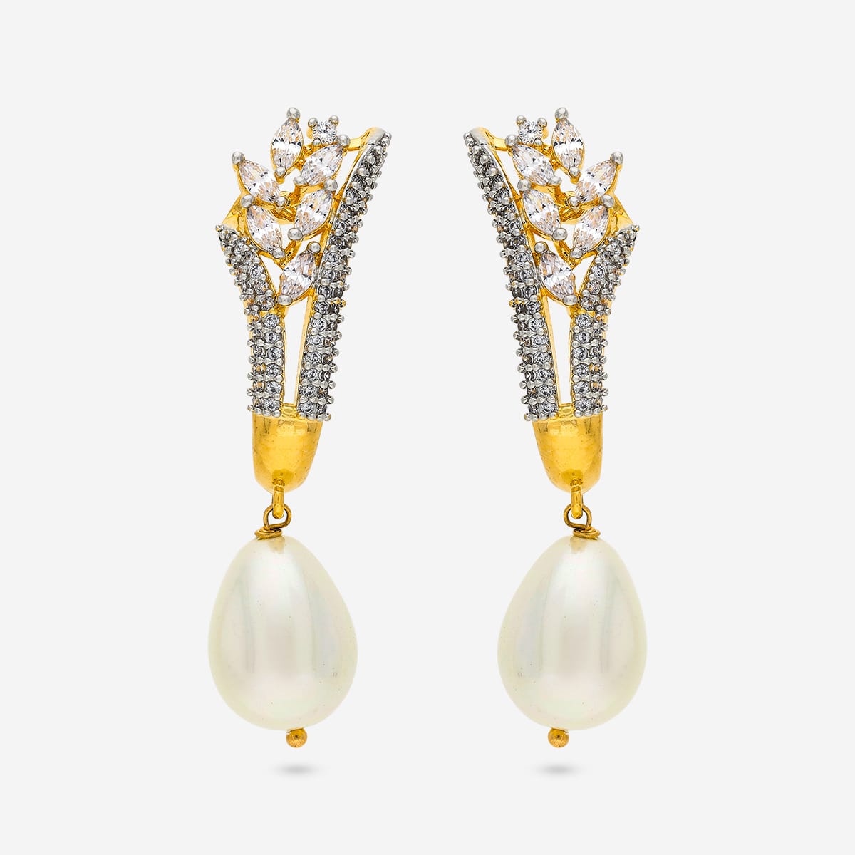 Zircon Earring Zircon Earring 193152