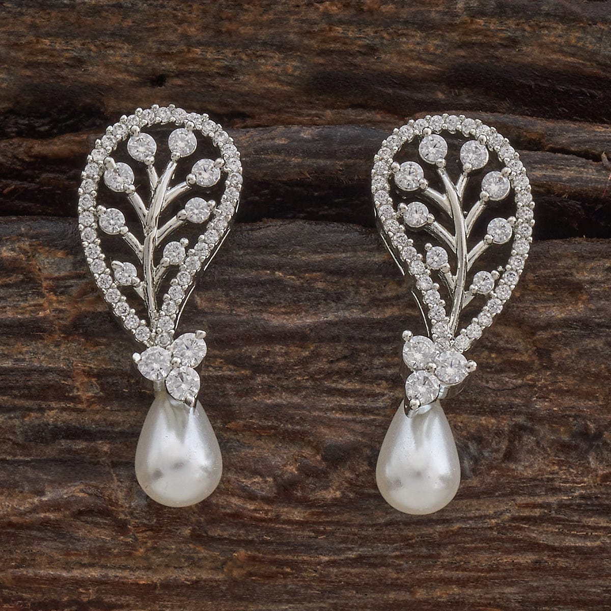 Zircon Earring Zircon Earring 182458