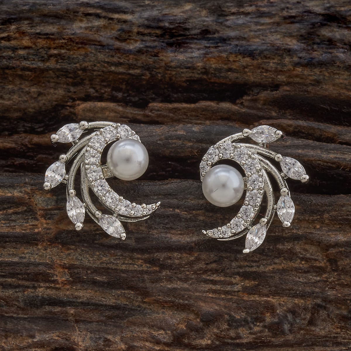 Zircon Earring Zircon Earring 182459