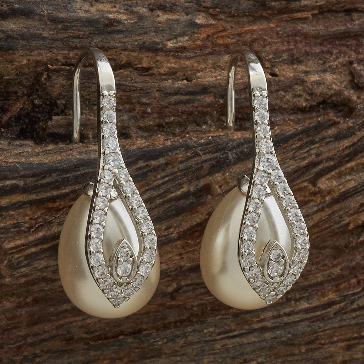 Zircon Earring Zircon Earring 182795