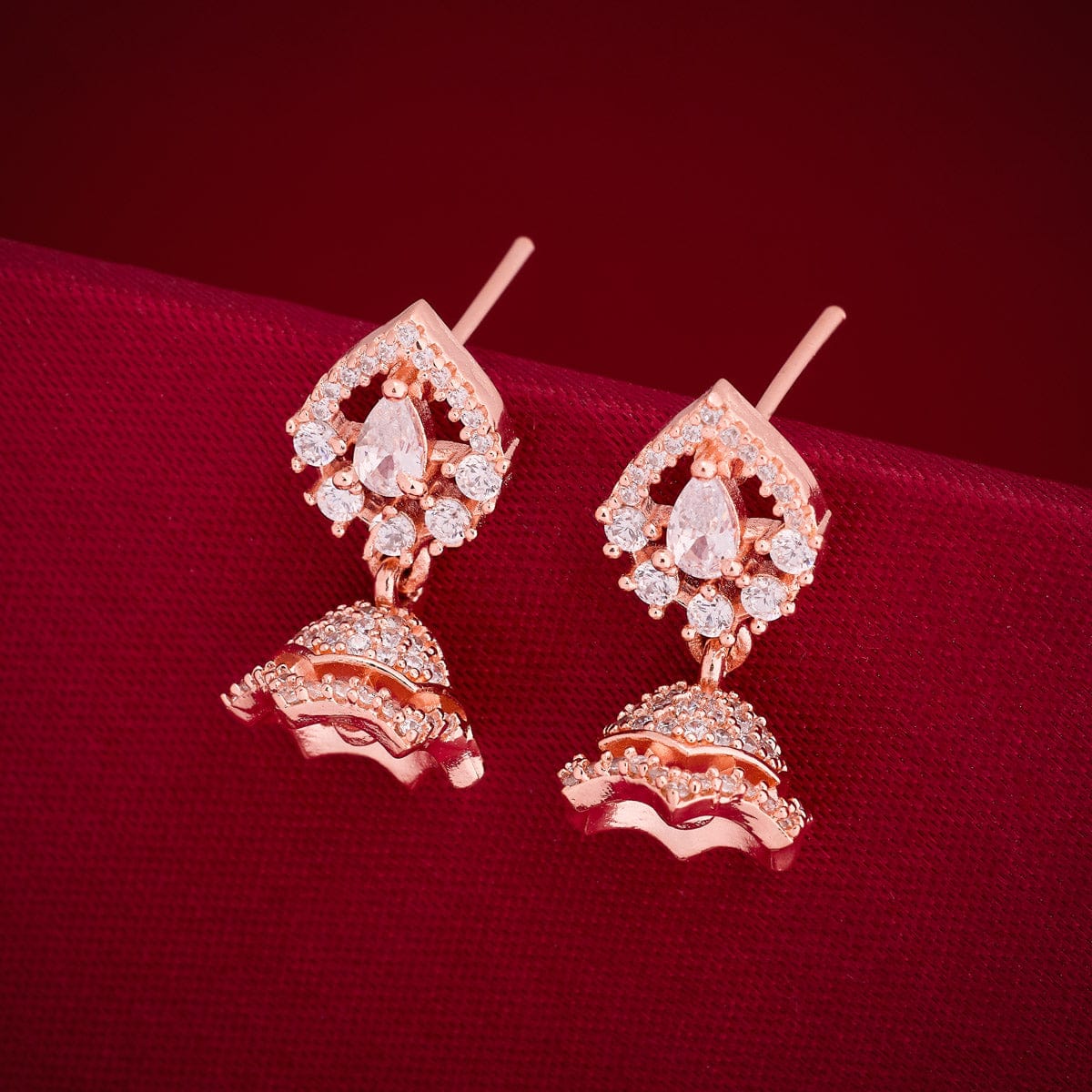 Zircon Earring Zircon Earring 193120