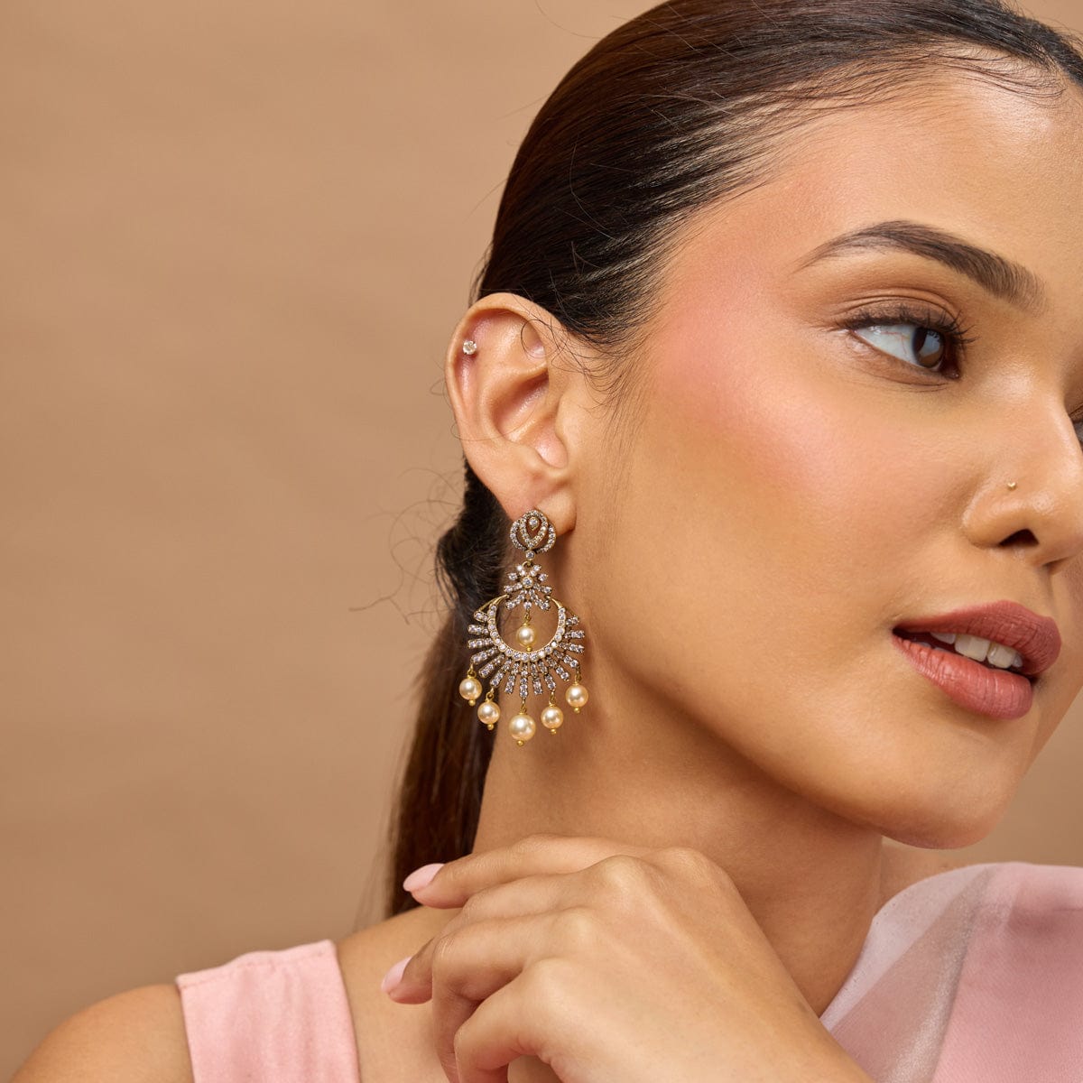 Zircon Earring Zircon Earring 187192