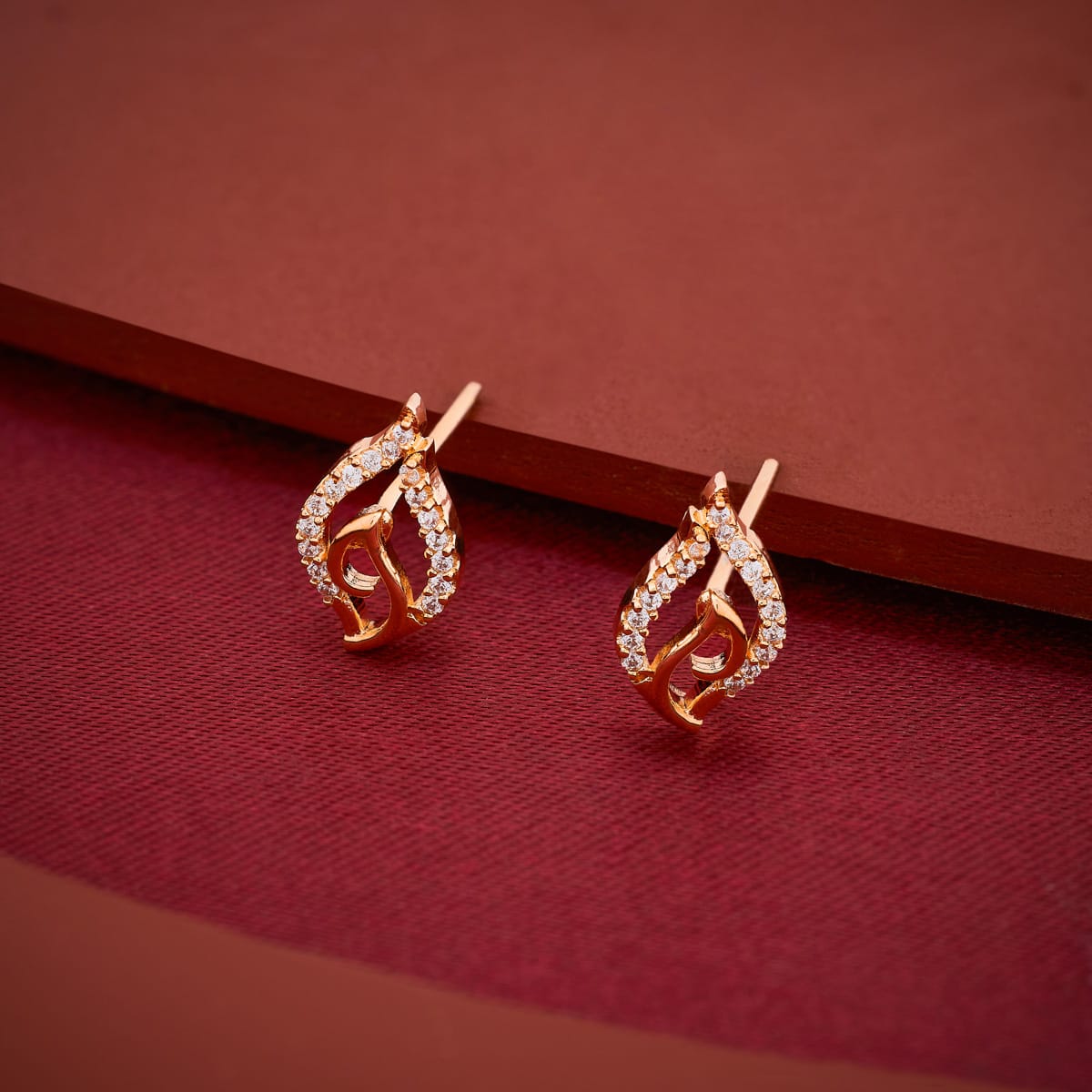Zircon Earring Zircon Earring 170647