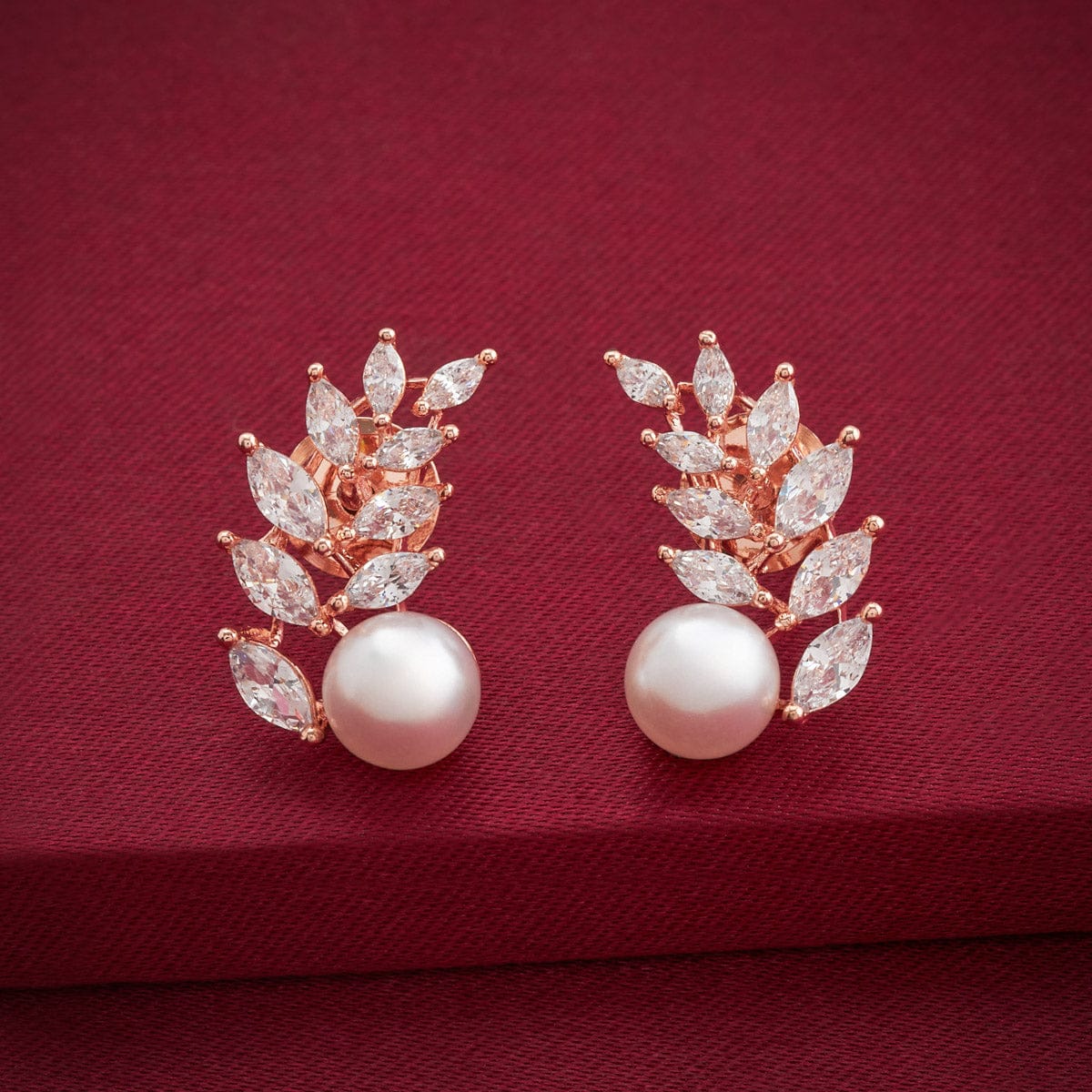 Zircon Earring Zircon Earring 181012