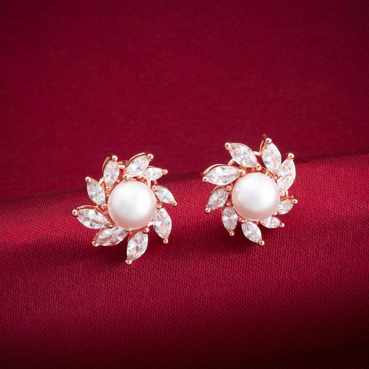 Zircon Earring Zircon Earring 181014