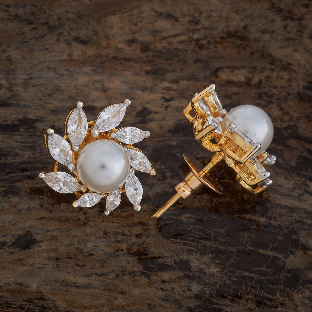 Zircon Earring Zircon Earring 181014