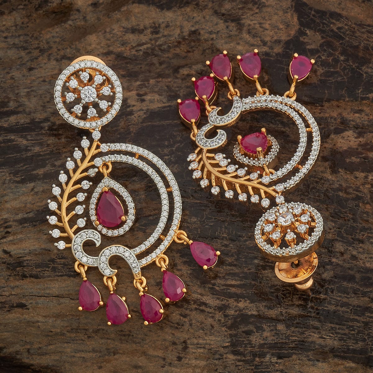 Zircon Earring Zircon Earring 182051