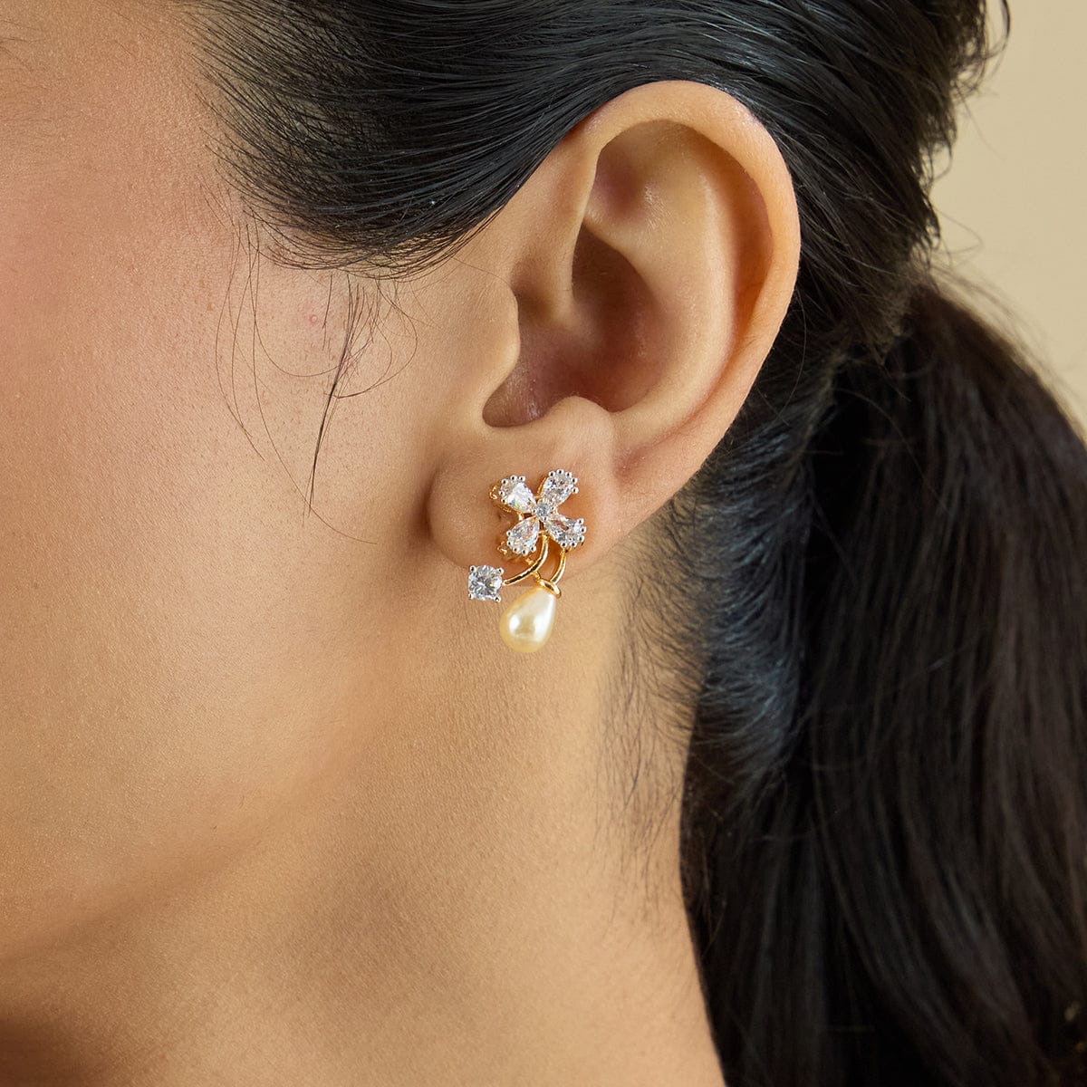 Zircon Earring Zircon Earring 182446