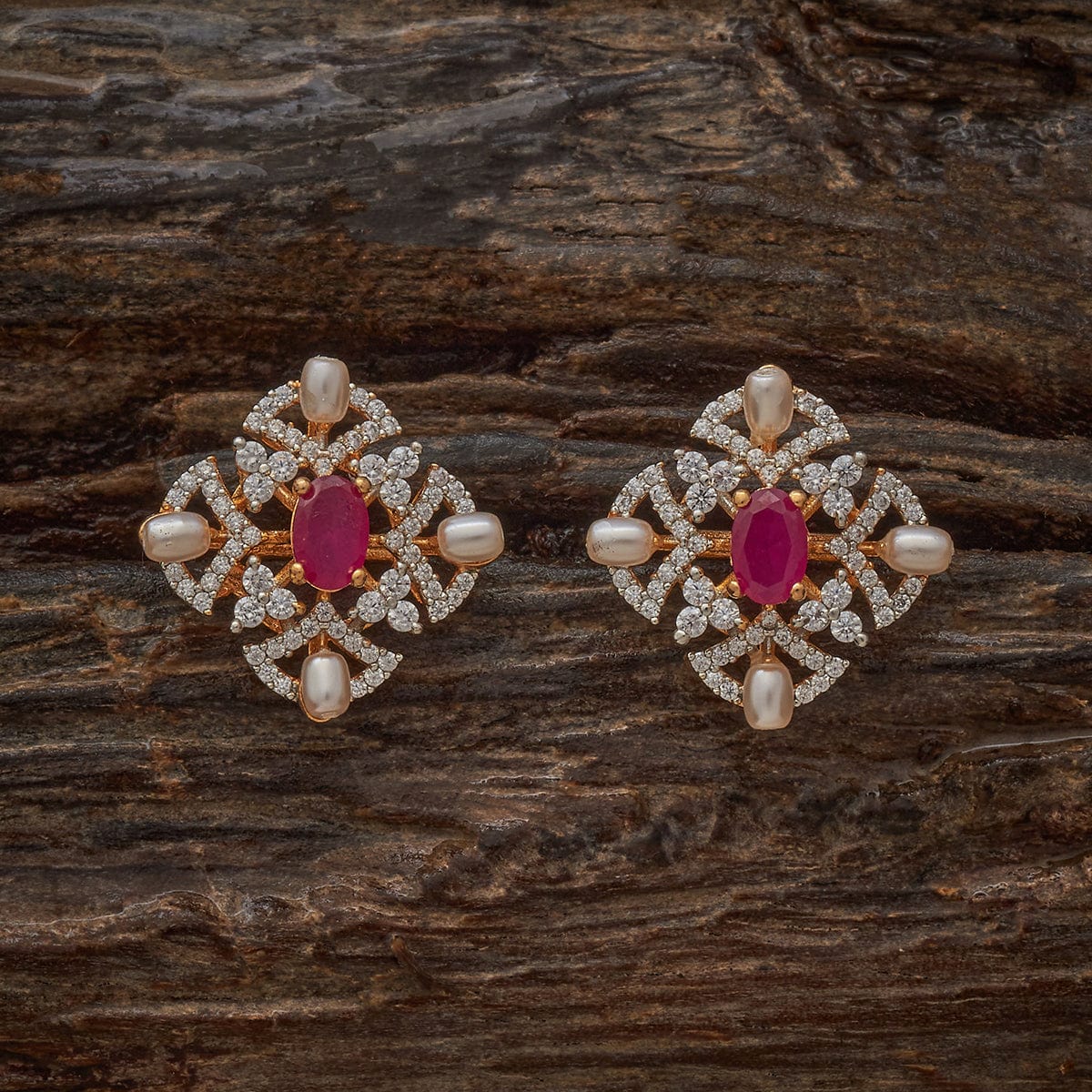 Zircon Earring Zircon Earring 182448