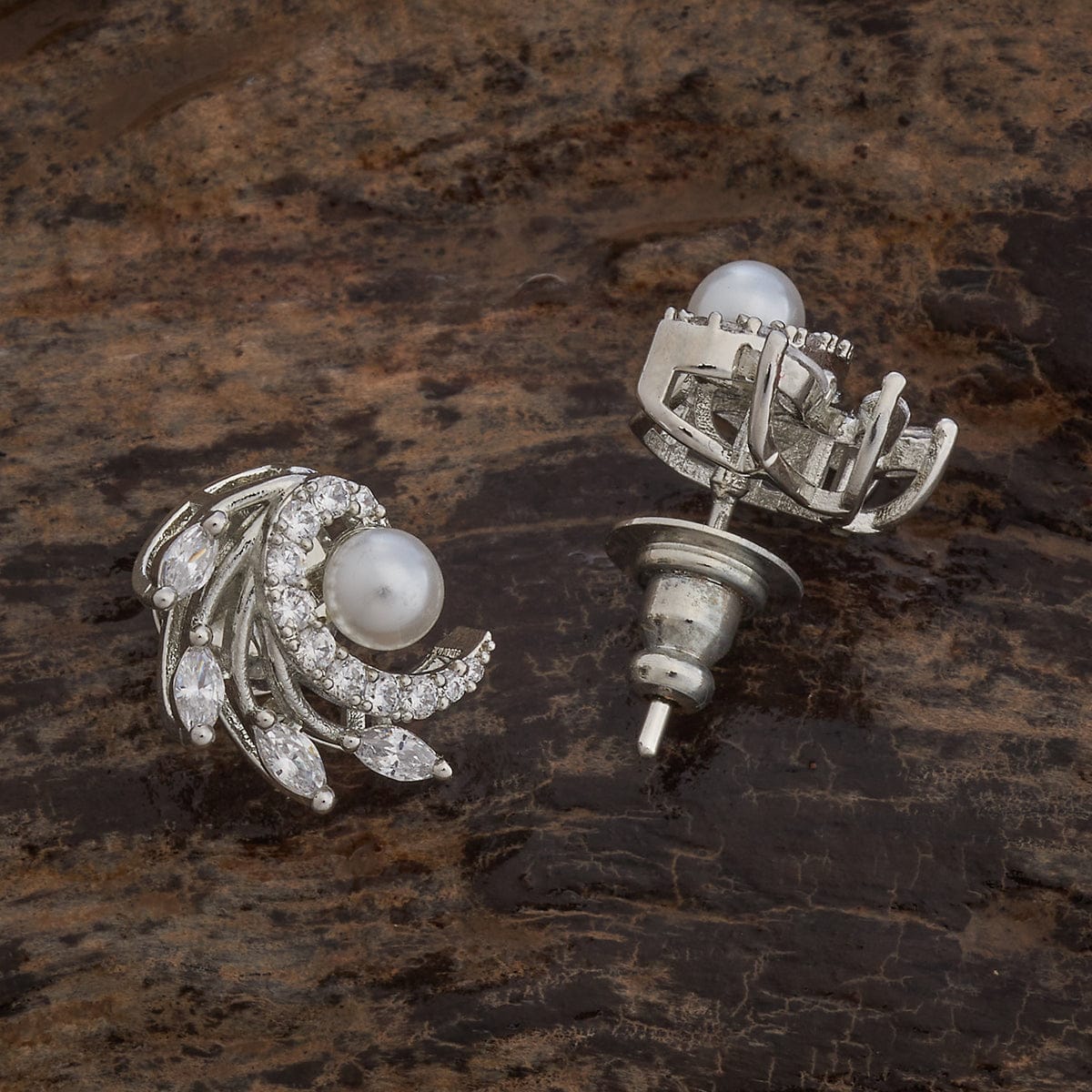 Zircon Earring Zircon Earring 182459