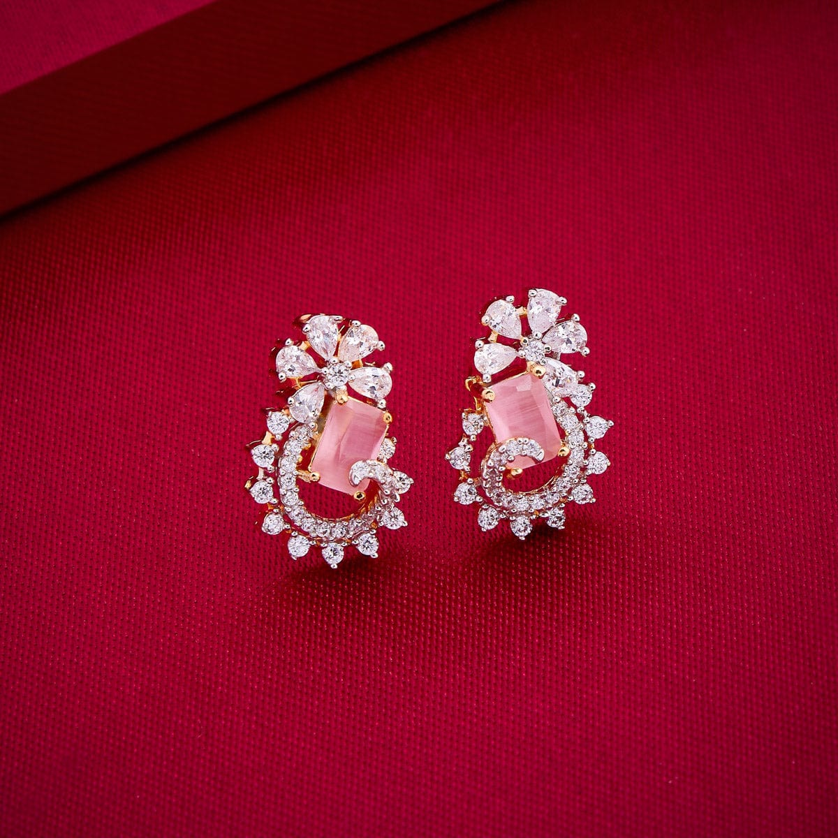 Zircon Earring Zircon Earring 185321