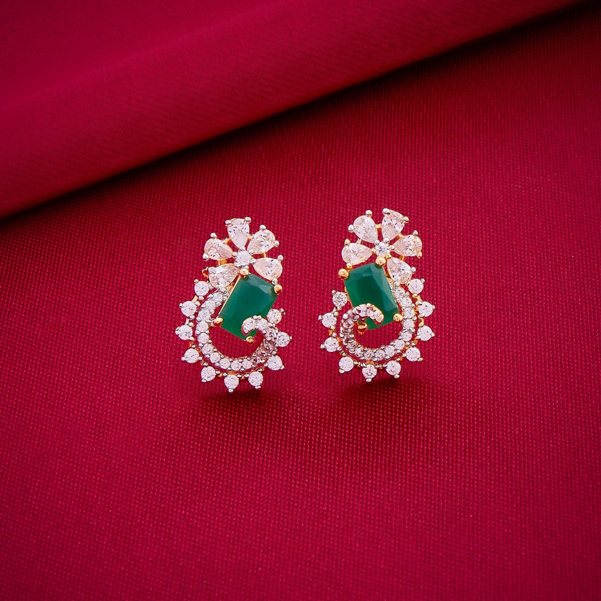 Zircon Earring Zircon Earring 185321