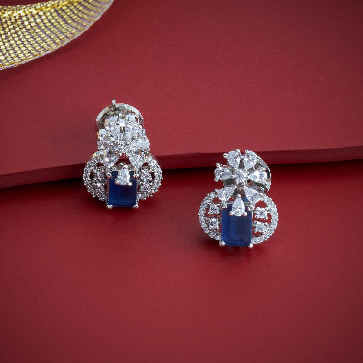 Zircon Earring Zircon Earring 185326