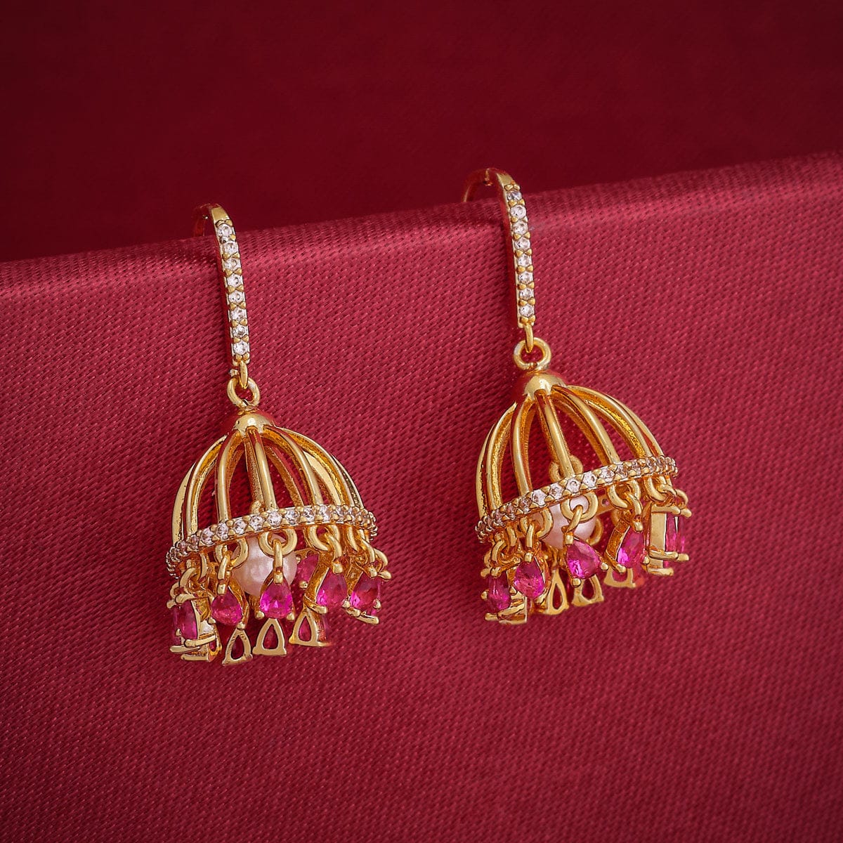 Zircon Earring Zircon Earring 185710