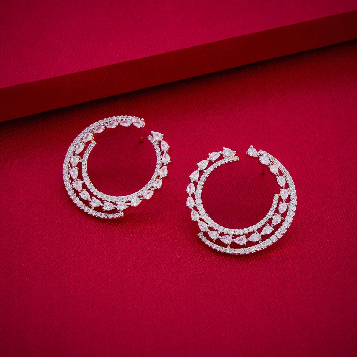 Zircon Earring Zircon Earring 187133