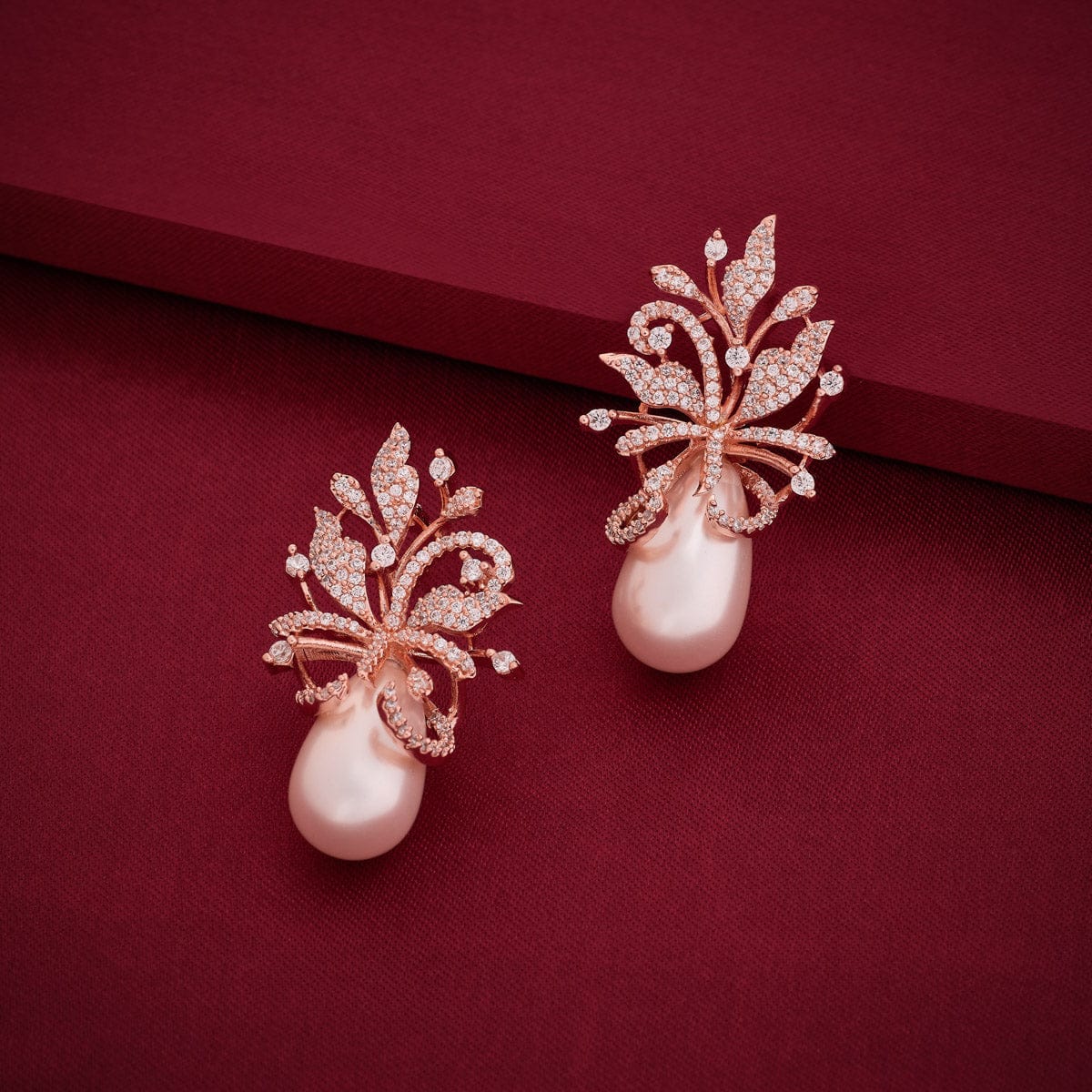 Zircon Earring Zircon Earring 187795