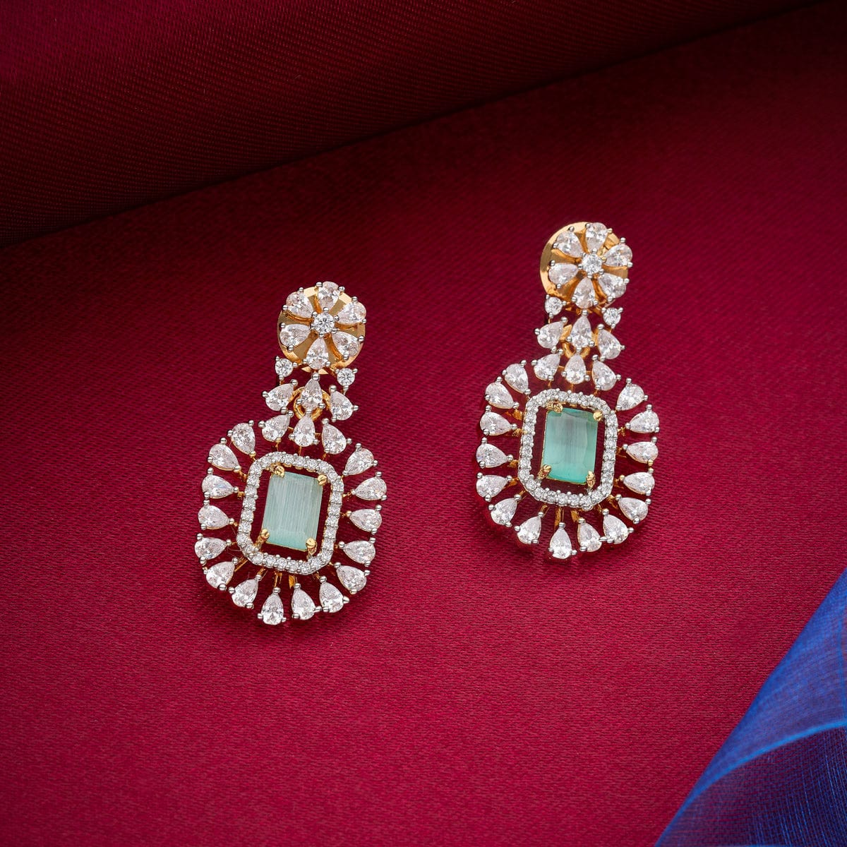 Zircon Earring Zircon Earring 187823
