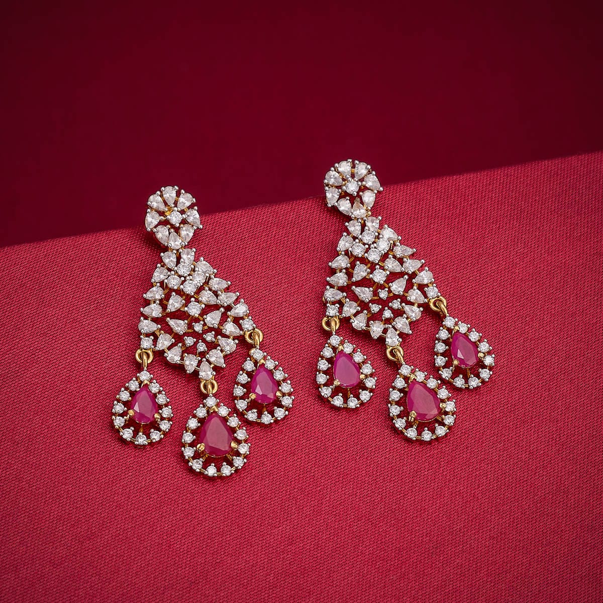 Zircon Earring Zircon Earring 187828