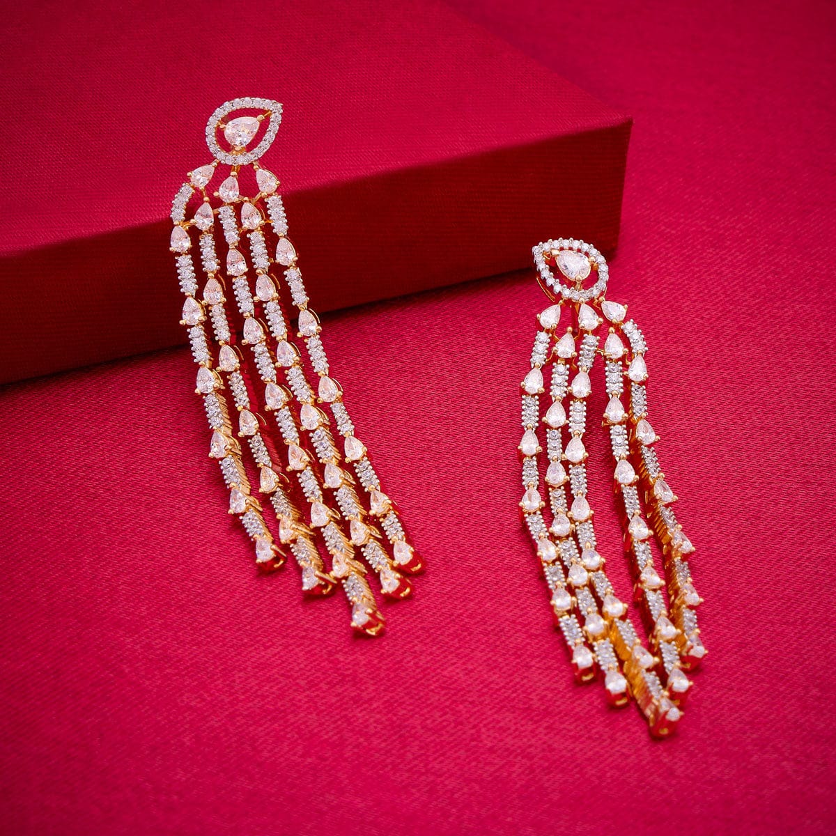 Zircon Earring Zircon Earring 188007