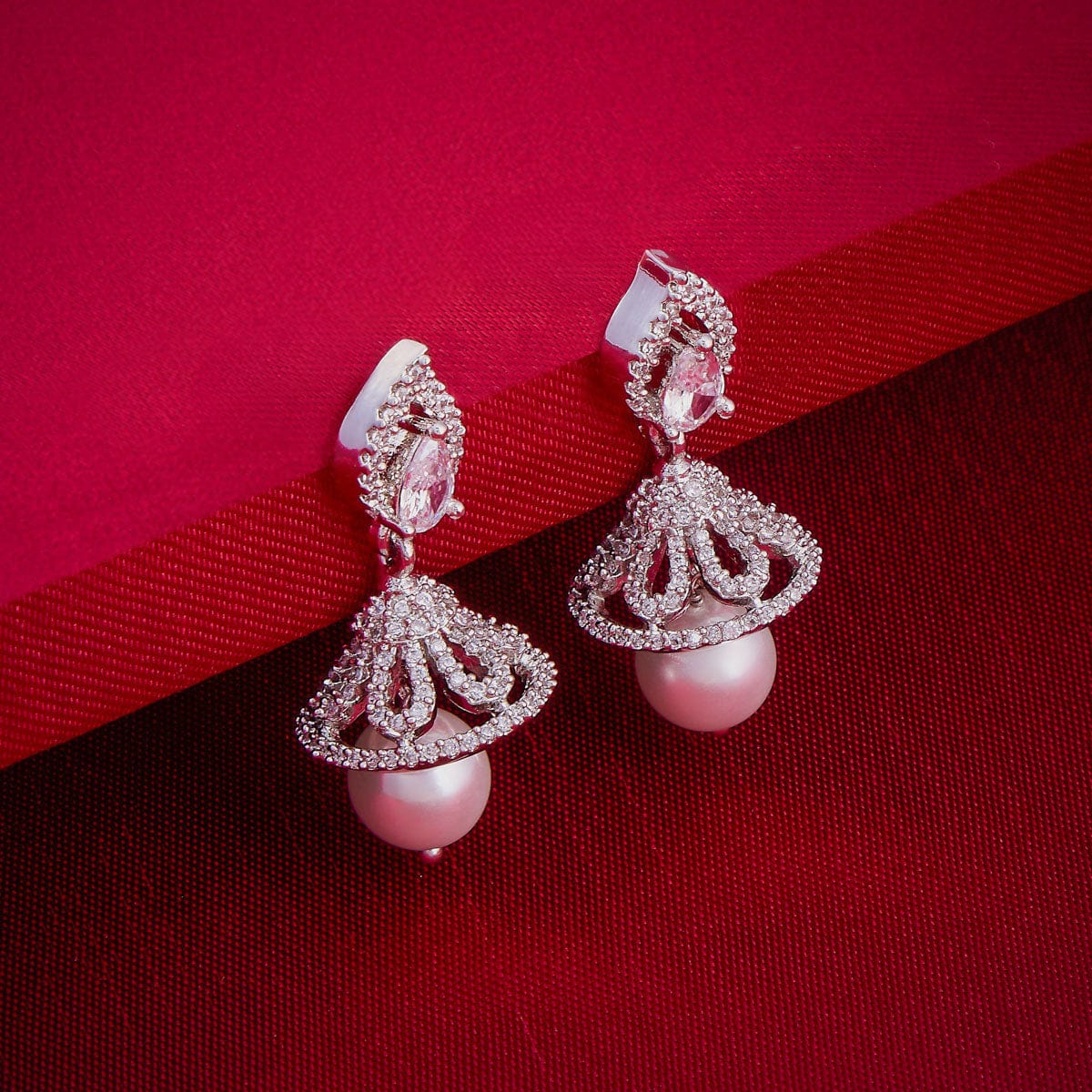 Zircon Earring Zircon Earring 188625