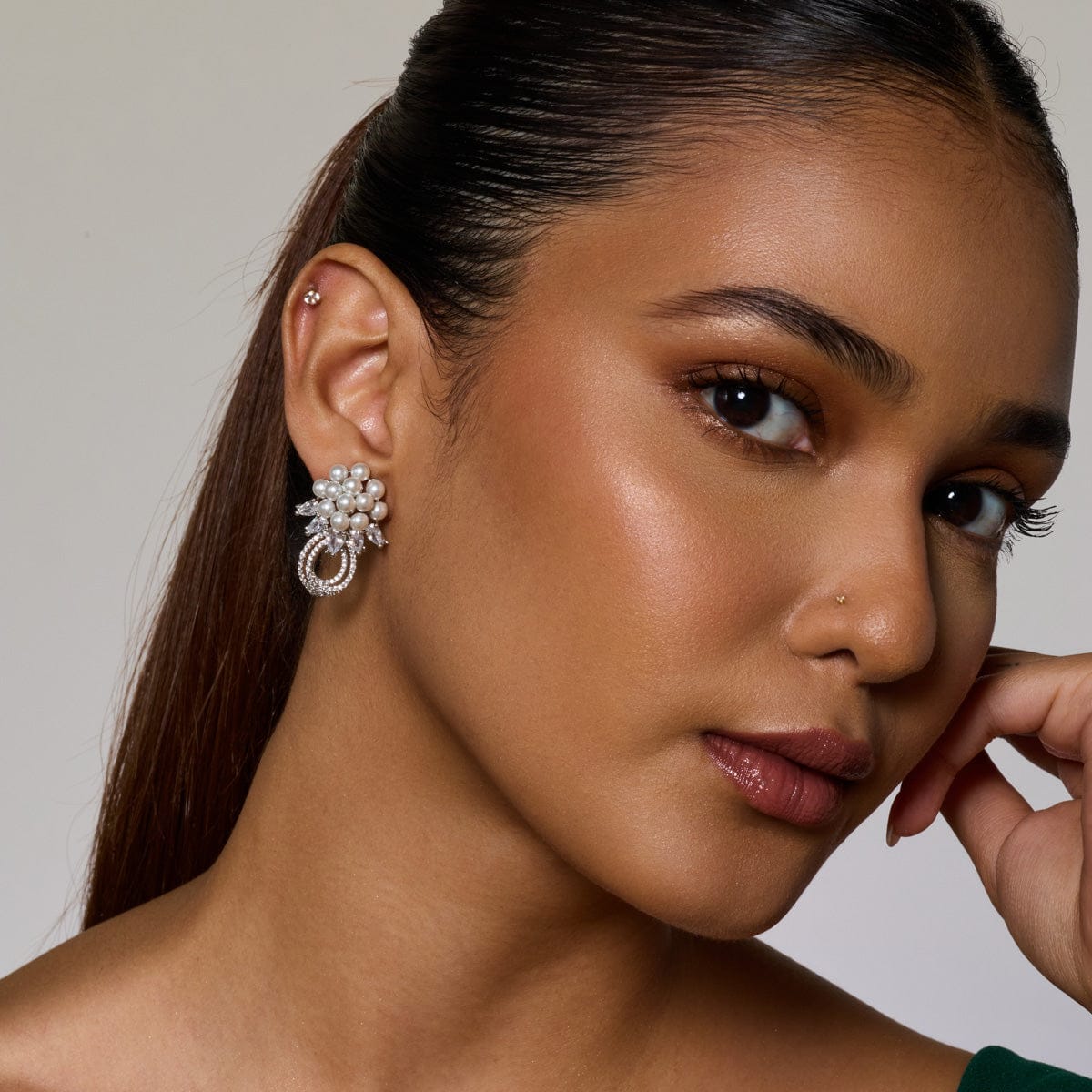 Zircon Earring Zircon Earring 188775