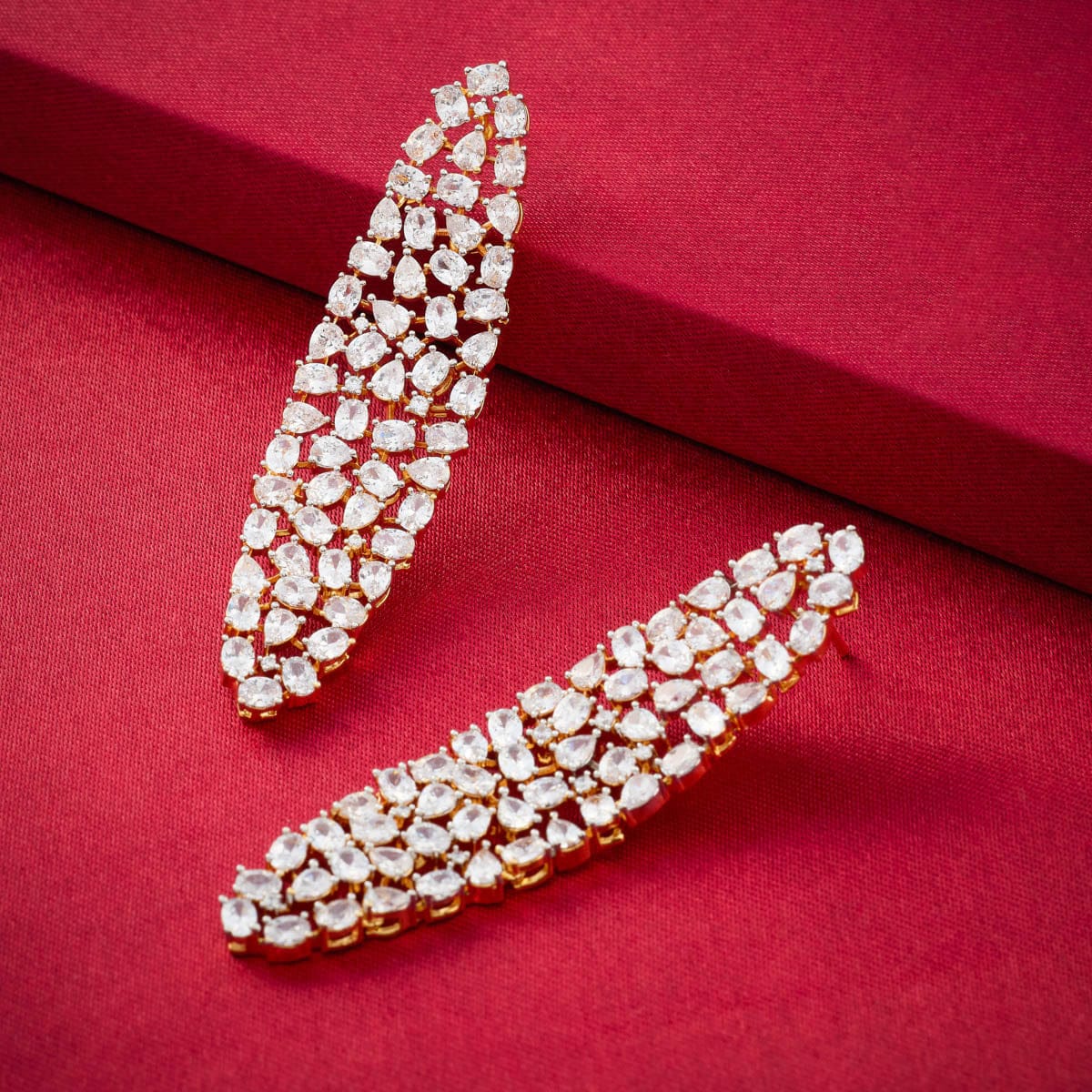 Zircon Earring Zircon Earring 188817