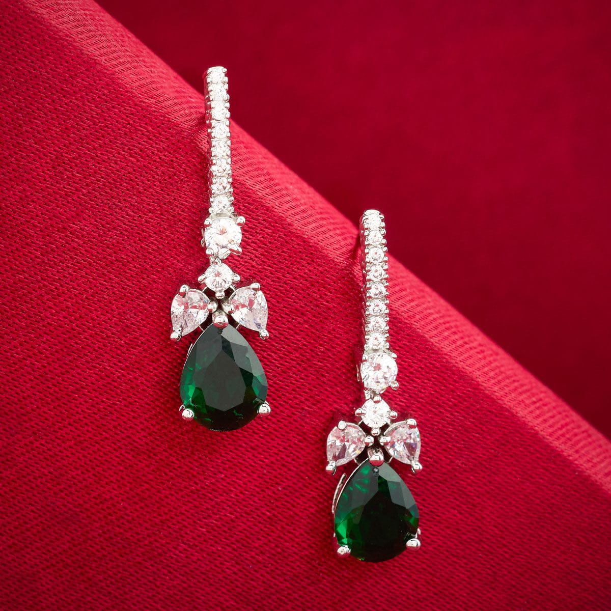 Zircon Earring Zircon Earring 188827