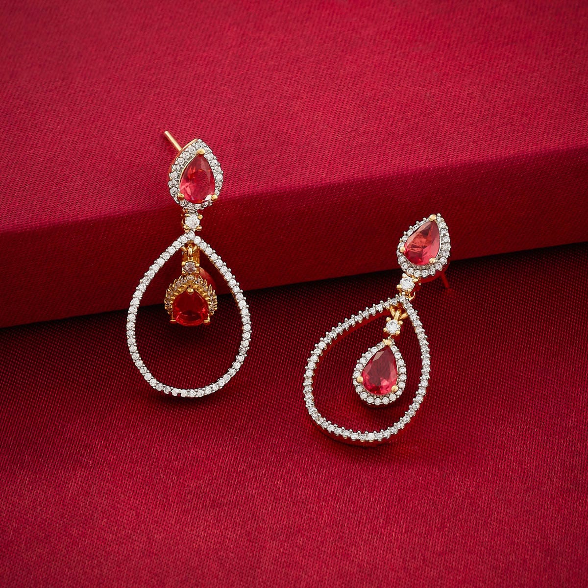 Zircon Earring Zircon Earring 188828