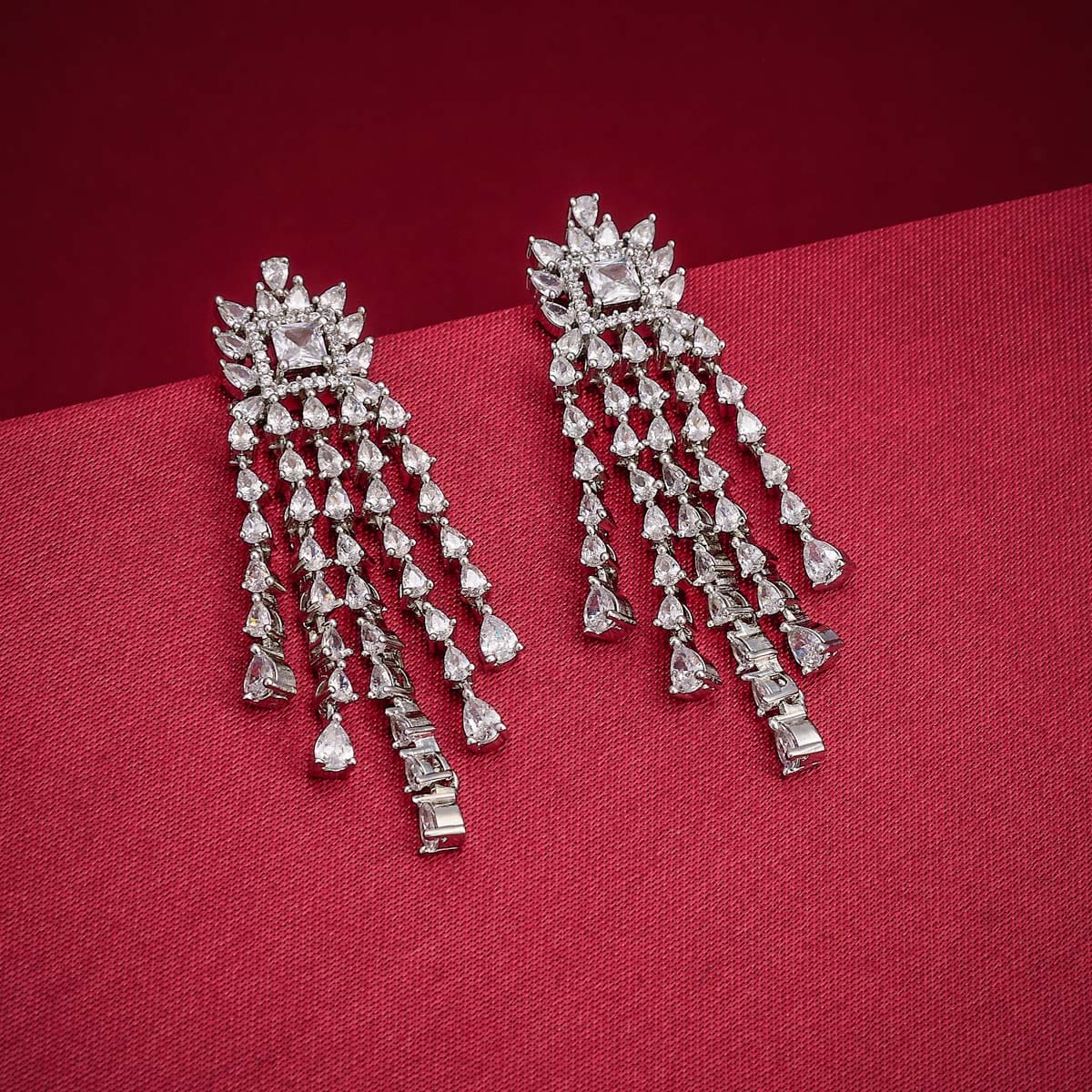 Zircon Earring Zircon Earring 188849