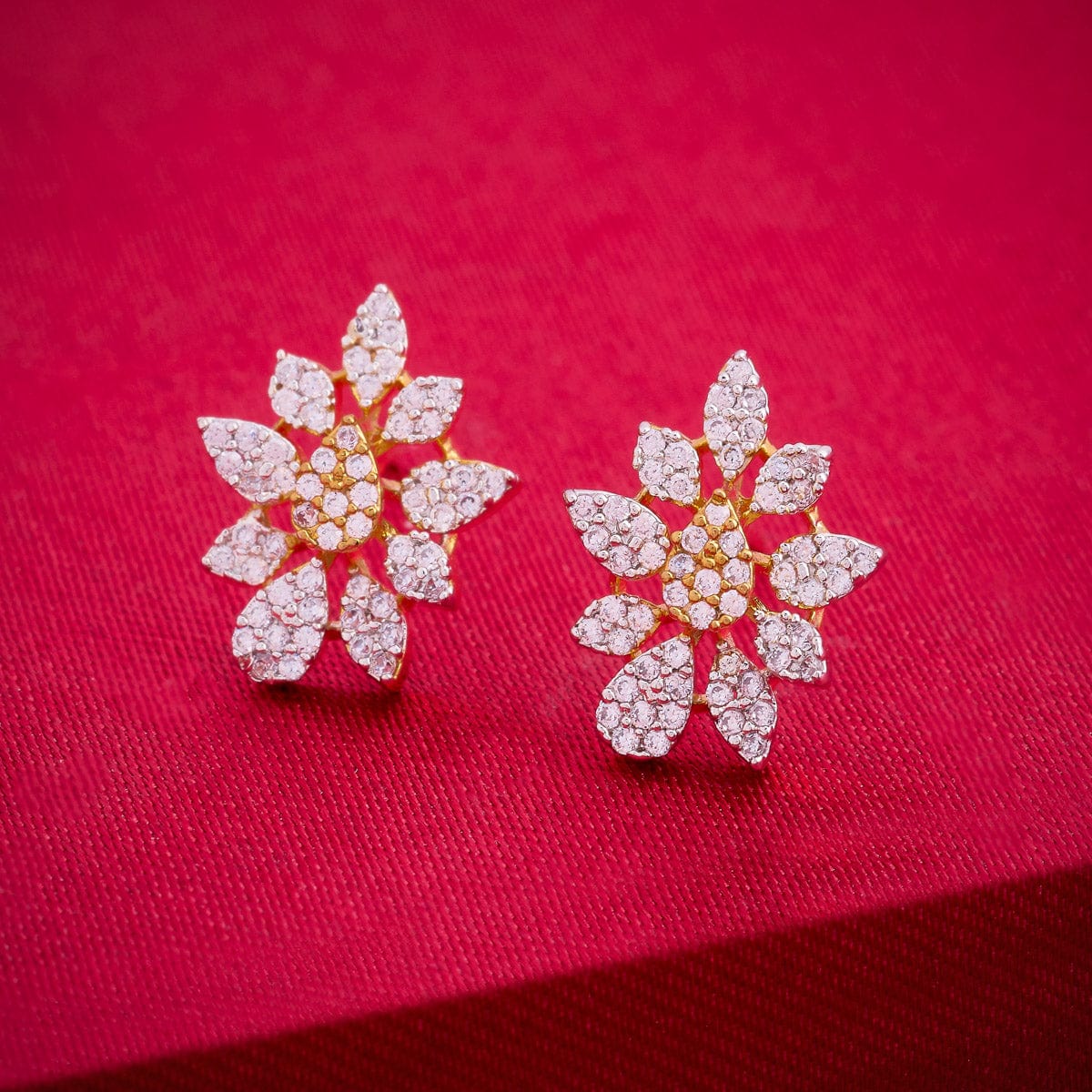 Zircon Earring Zircon Earring 188854