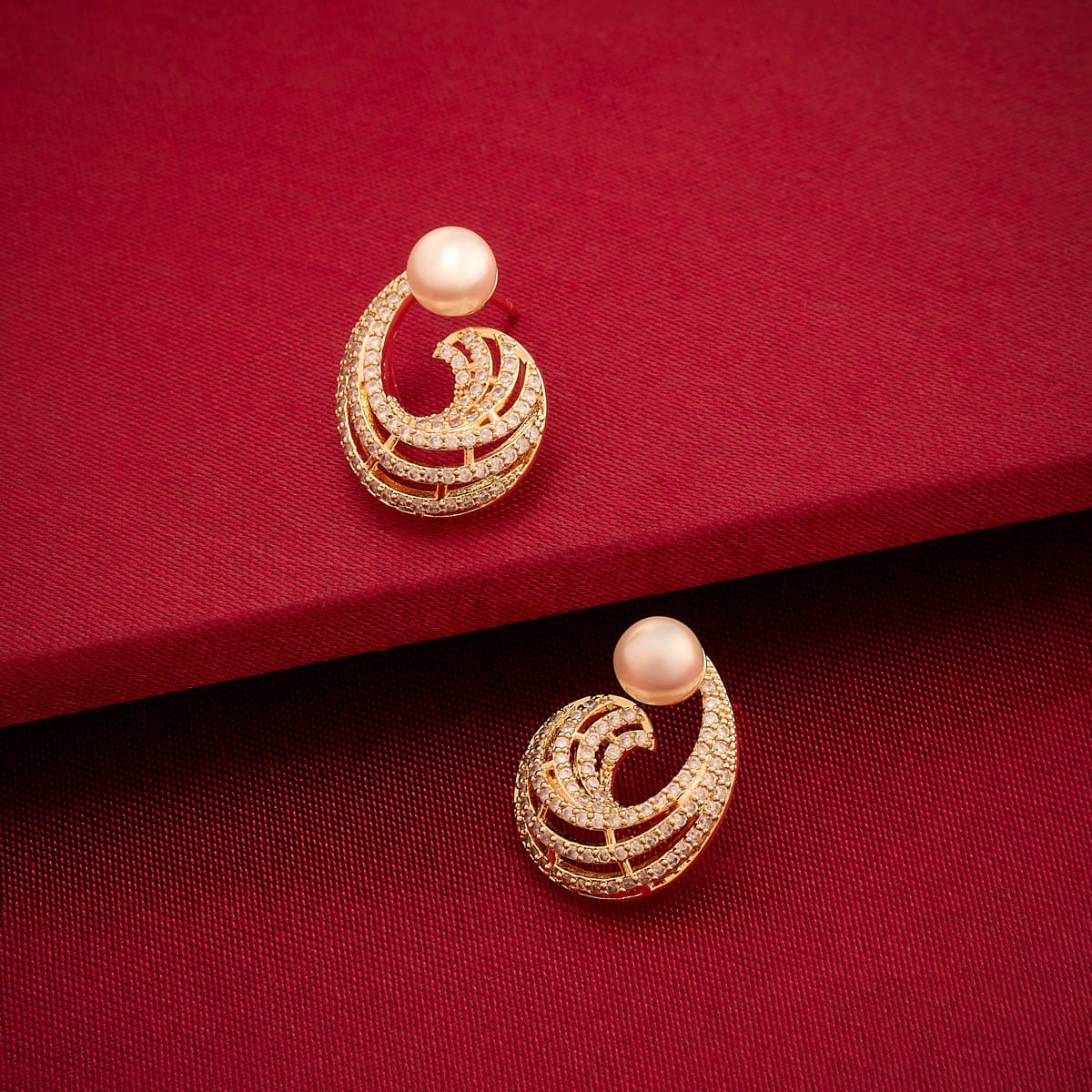Zircon Earring Zircon Earring 188862